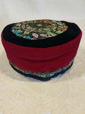Vintage 60s Velvet Embroidered Dragons Multicolor Design Skullcap Made In Napal